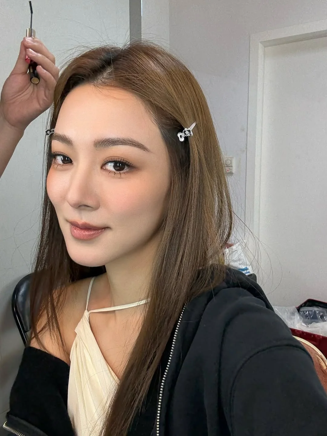 TVB王敏奕分享化妆花絮，好好看的家嫂