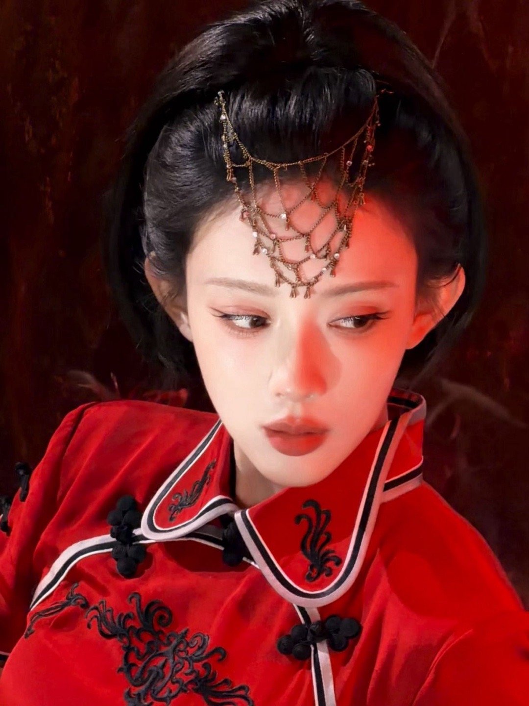 孟子义当铺主主理人 童年女神有了新的诠释！孟子义版的阿精既保留了原版的魅惑，又加