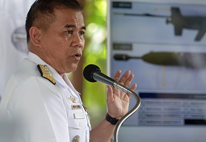 菲律宾正在和美国合作，计划在该国南部建立一个燃料库。菲律宾海军高官称，美国设施的