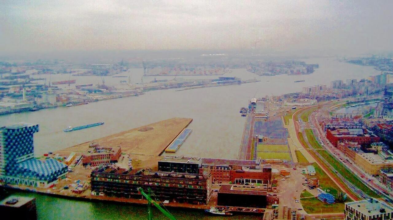 欧洲最大港口鹿特丹港称因对华贸易依赖而面临问题

俄罗斯卫星通讯社 2026年2