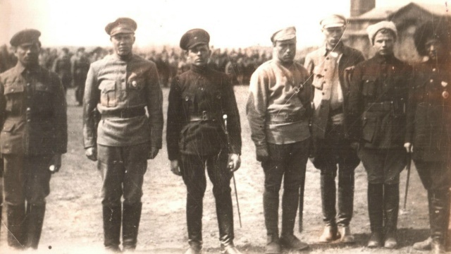 🔴1918年10月1日——俄罗斯苏维埃联邦社会主义共和国人民委员会颁布法令，征