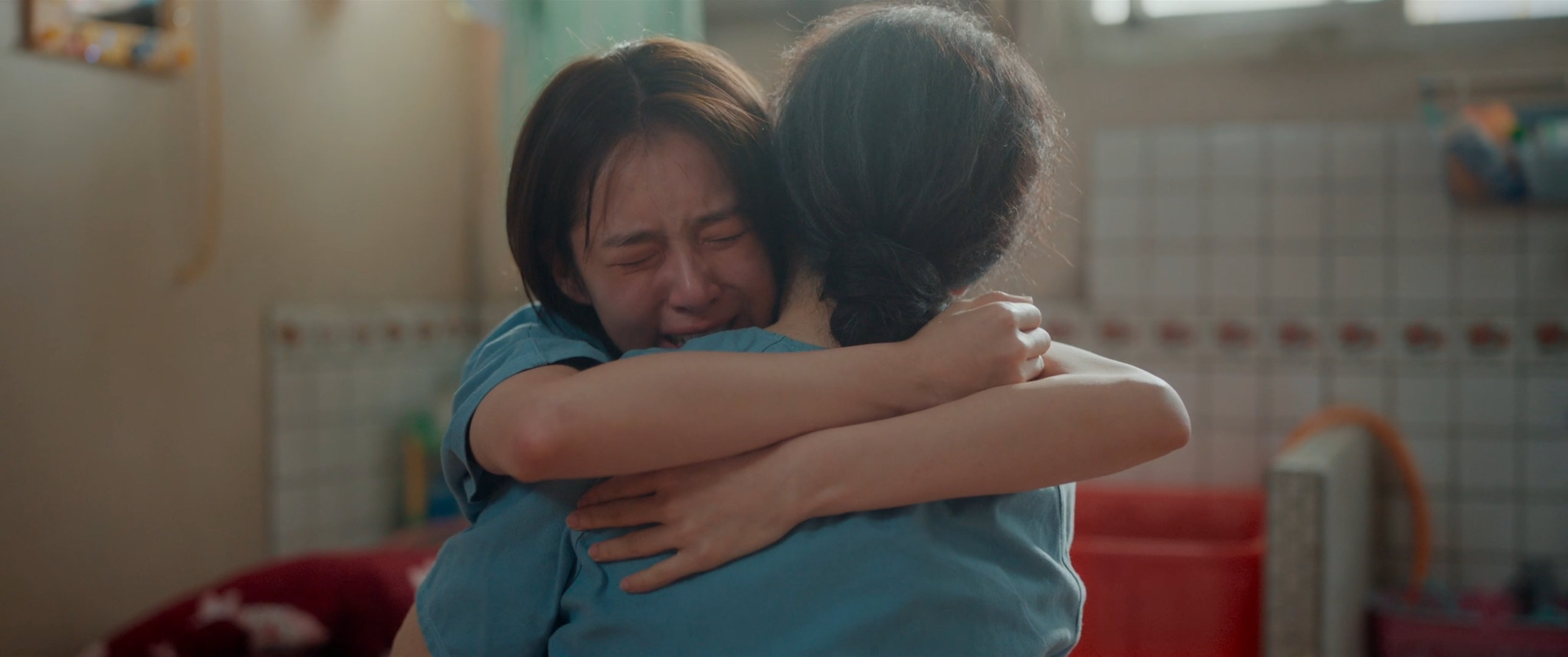 女性友谊还是太好哭了 《阳光女子合唱团》太懂女生了，没有狗血拉扯，只有彼此托底的