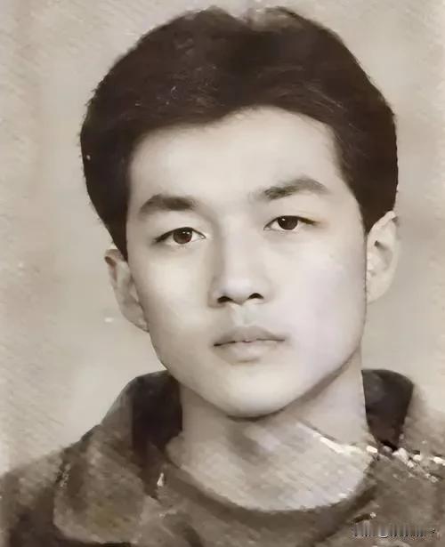 李亚鹏在圈内真的没朋友了，就2600万的拖欠房租，以李亚鹏原本的朋友圈，不说朋友