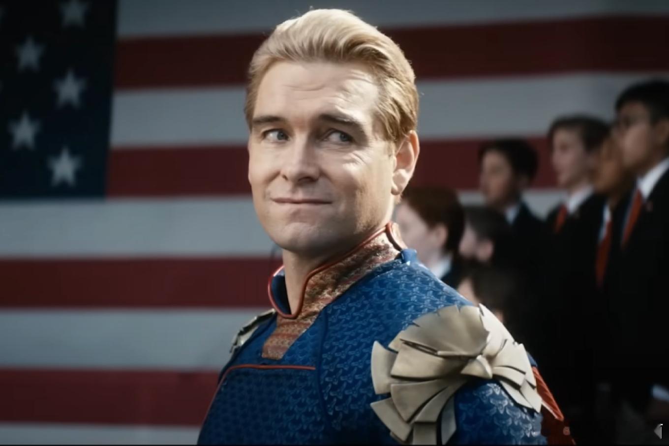 【黑袍主创：黑袍本想拍三部曲电影，但遭索尼取消】#黑袍纠察队#原作者兼联合主创D