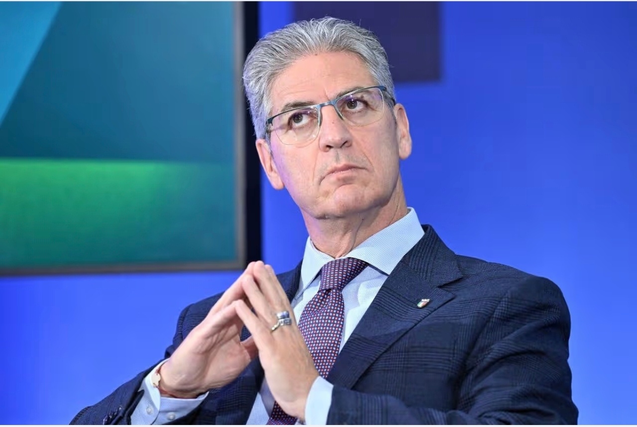 【冬奥会评论员因发表冒犯性言论引发抗议，被迫辞职】意大利一家电视台的台长因其在冬