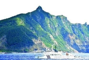 日本将强登钓鱼岛？
高市不知悔改
近期日本确实有强登钓鱼岛相关动向。12月15日