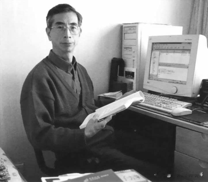 1994年，在联想领导层参与下，倪光南与复旦大学、长江计算机公司达成意向，准备合