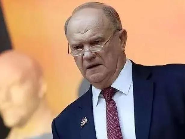 79岁俄共领袖久加诺夫再发强音：不回归社会主义，俄罗斯难逃困境！

他在俄共大会