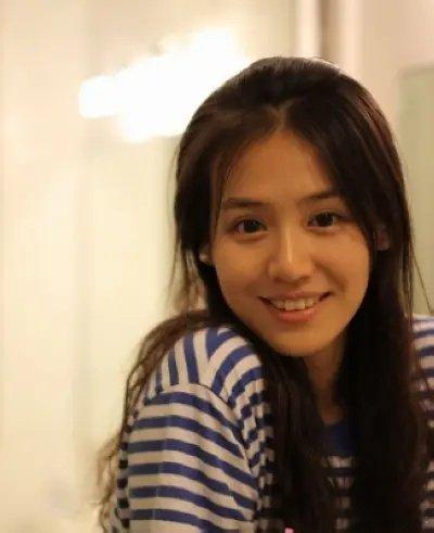 马思纯老娘太美了马思纯这段也太戳人了吧！以前不自信到别人夸好看都不信，现在直接 