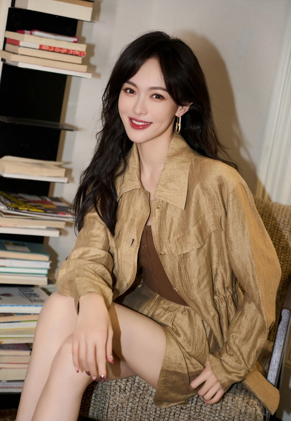 唐嫣新图太美了吧美女明星同款唐嫣 ​​​
