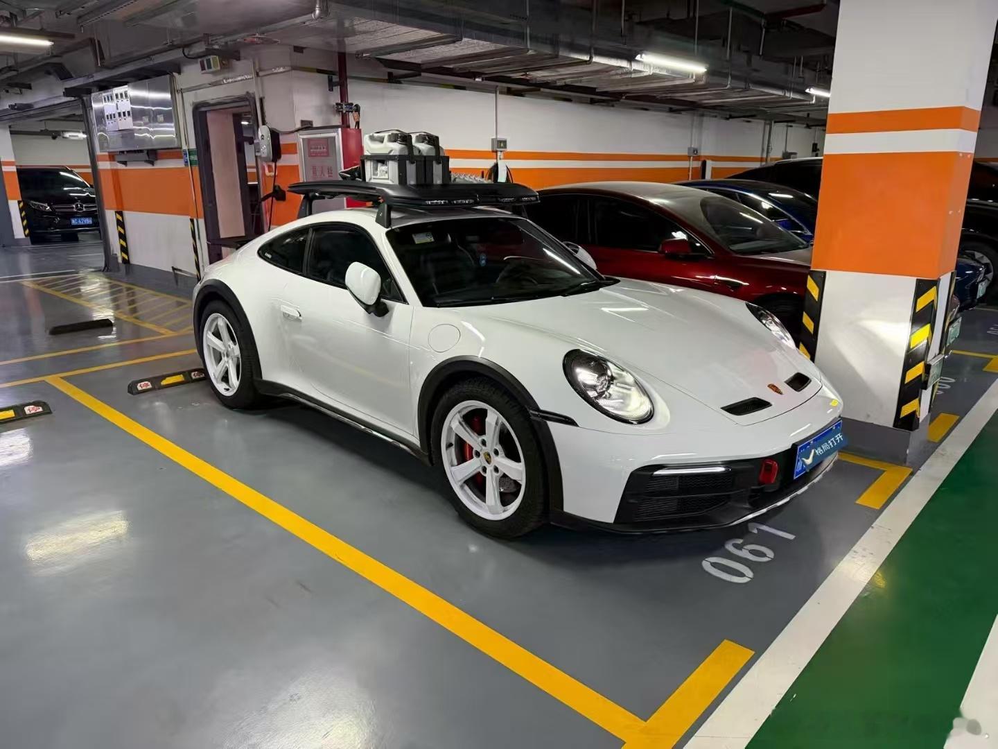 保时捷911 dakar、高定版配色与配置 