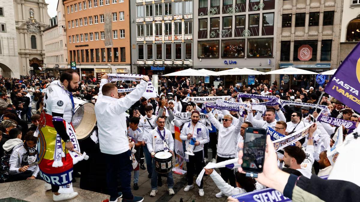 【阿斯报】汉莎航空罢工导致行程延误、变更，甚至航班取消，而球票为实名制，也无法转