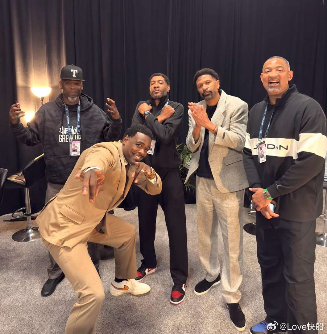 有人认识这5位吗？从小只要听到霍二叔就是这个称呼，现在可算见到了！！ 