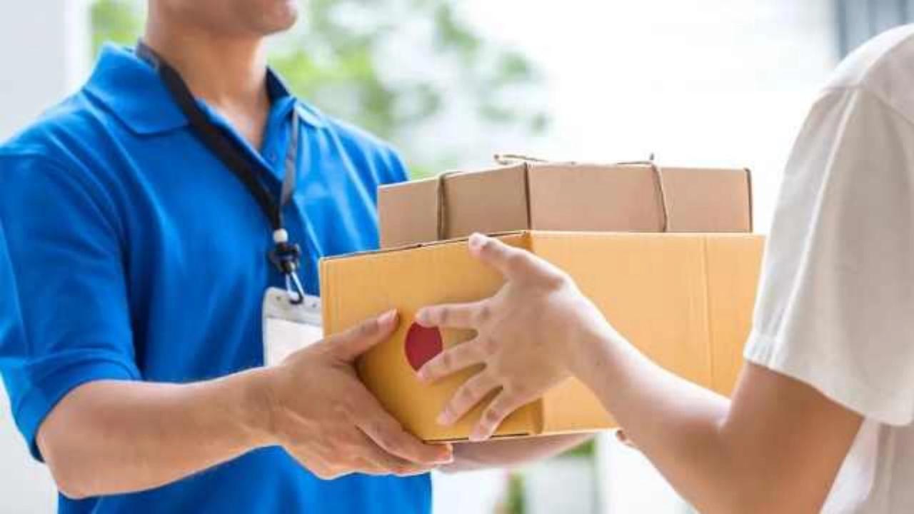 为什么唯独在我们中国，电商彻底干趴了实体店？究其核心还是咱们这能抓住“省钱”和“