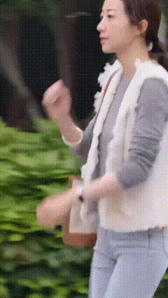 韩雪紧身牛仔裤，超级棒