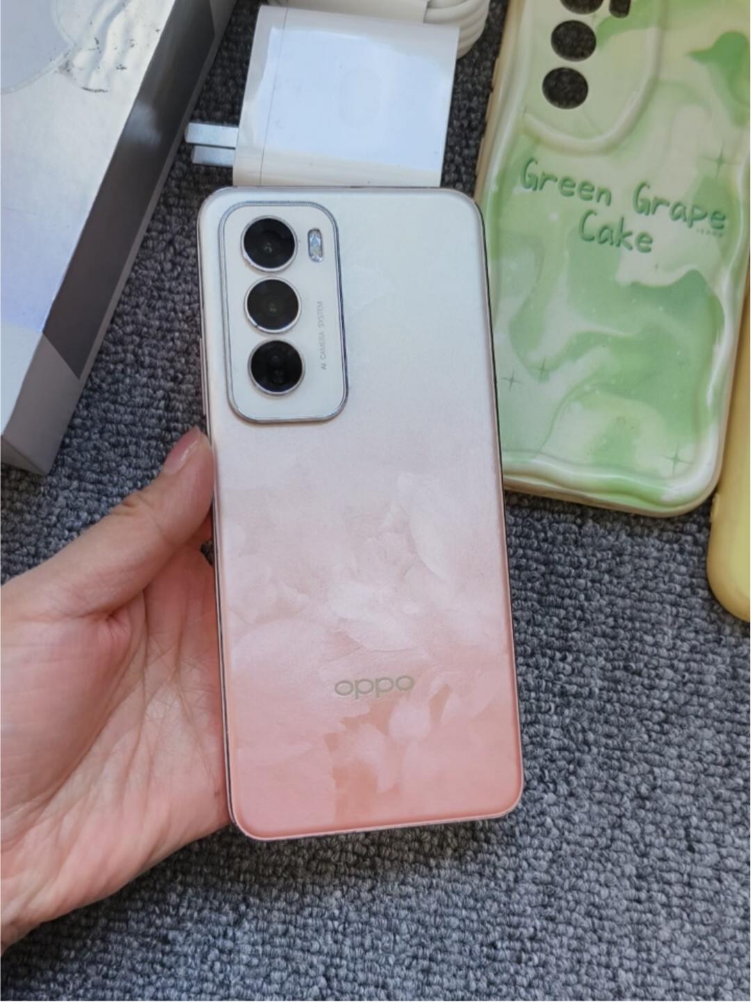 opppo是真经用啊！12准备冲16了
真的被OPPO的耐用度惊到了，手里的re