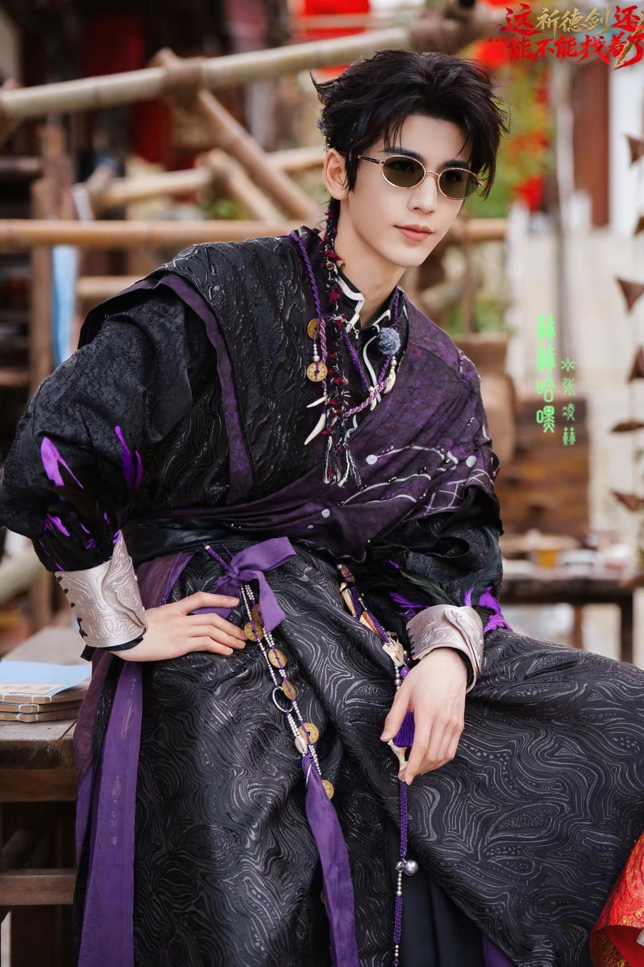 名满武林的江湖神算子，赫赫哈嘿将赴赏剑大。