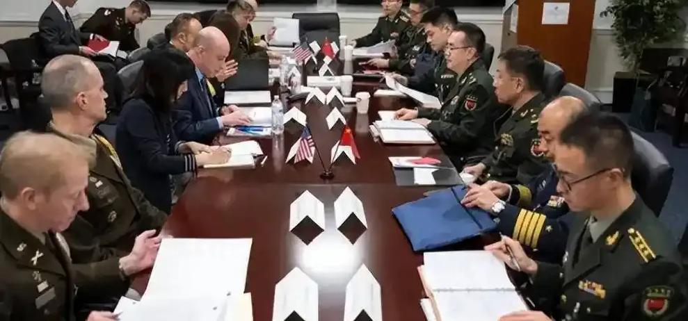 快讯！
美国国务院突然宣布了。
12月17日在华盛顿，美国同意卖给台湾一笔金额很