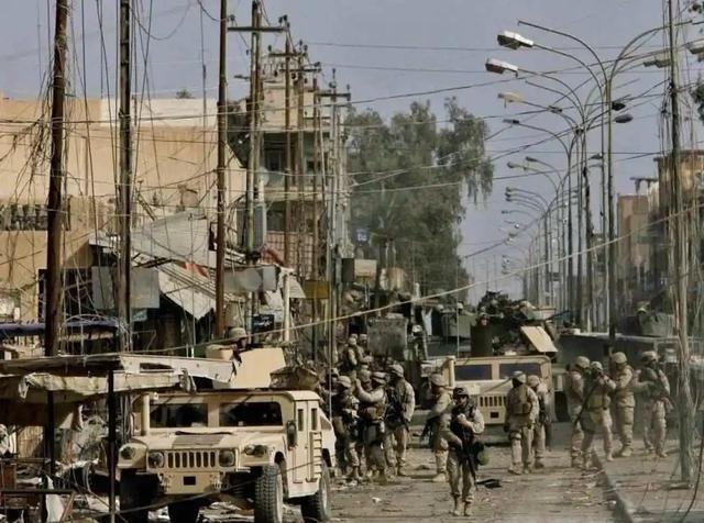 中东这口大锅，终于还是有人敢掀盖子了！巴基斯坦刚一出面，德黑兰的电话就直接打到了