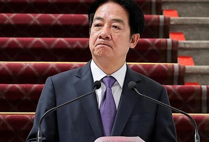 国民党的一手好牌真是被打得稀烂，据TVBS在9月4日公布的民调：赖清德的满意度由