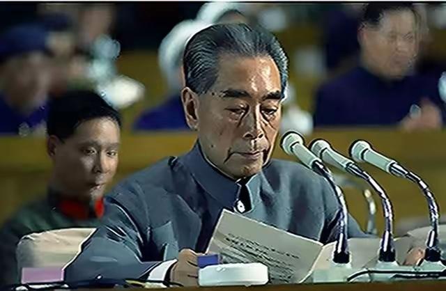 1976年1月8日周总理与世长辞后，突然发生了一件怪事。谁也想不到上午刚闭眼的总