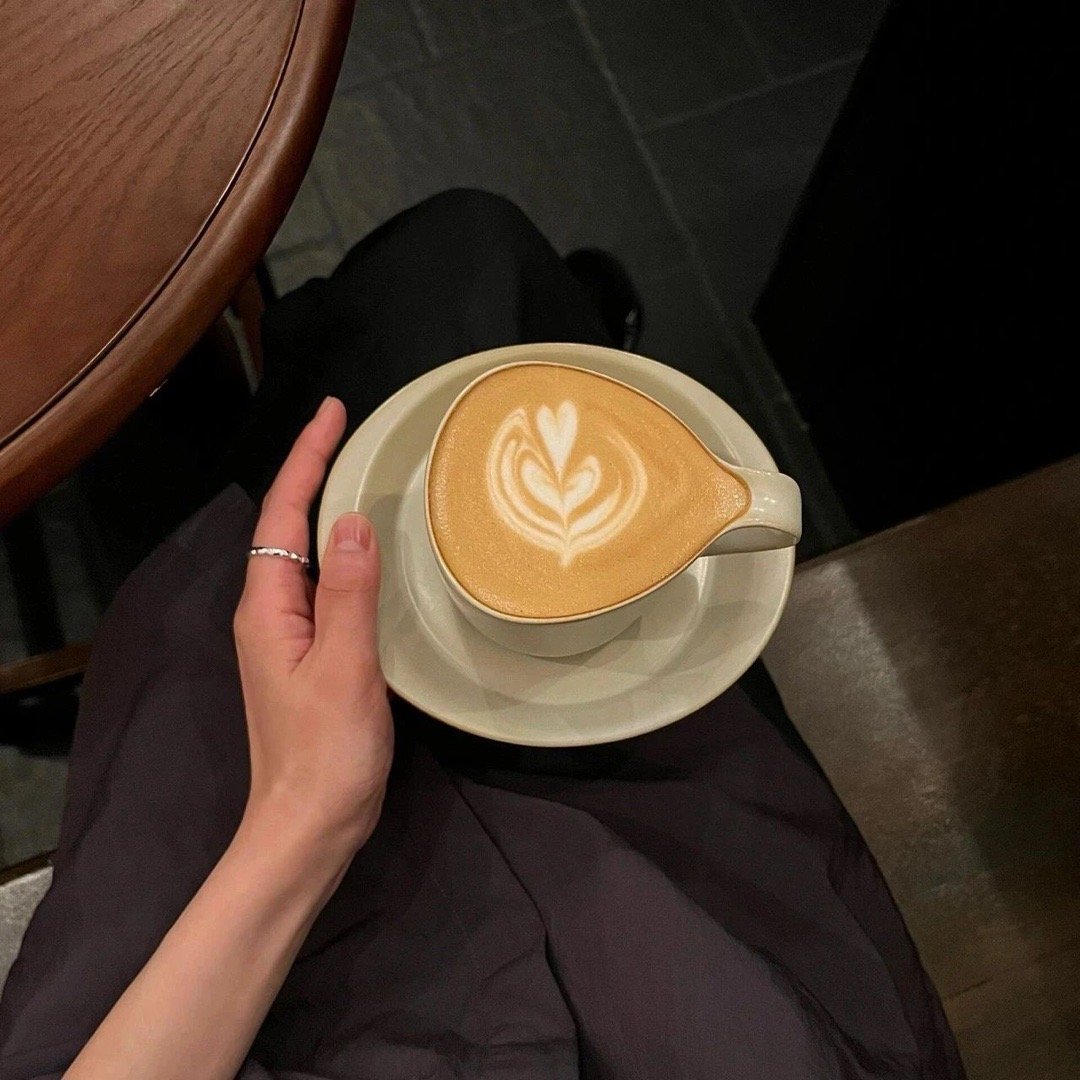 ☕ 𝙚𝙣𝙟𝙤𝙮 你做不到我想要的细节 我凭什么给你想要的态度 ​​​