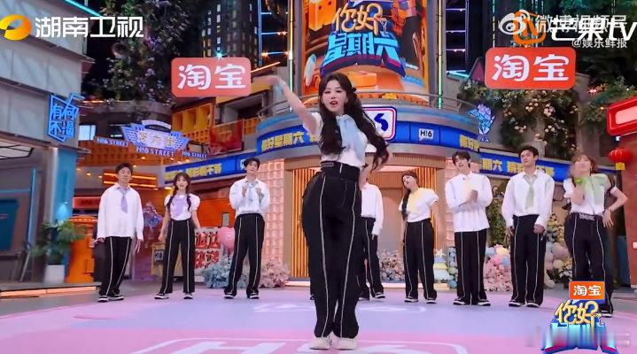 孔雪儿舞这两下梦回THE9孔雪儿女团舞原生质感你好星期六 孔雪儿一出场就让人梦回