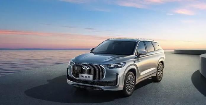 国庆限时抢鲜价12.79万元起！中国新燃油 瑞虎9双旗舰上市新华AUTO：202