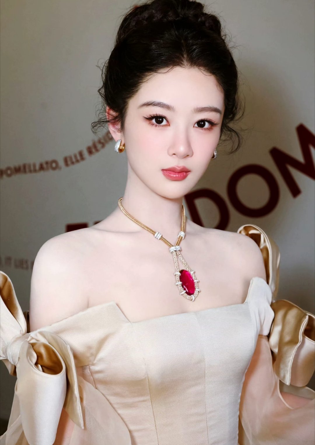 早安期待杨紫闪耀白玉兰信女愿减重10斤（是真的） 