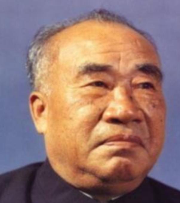 1976年，临终前的朱老总对她的妻子康克清调侃道:“我这辈子没有什么遗憾的，就是