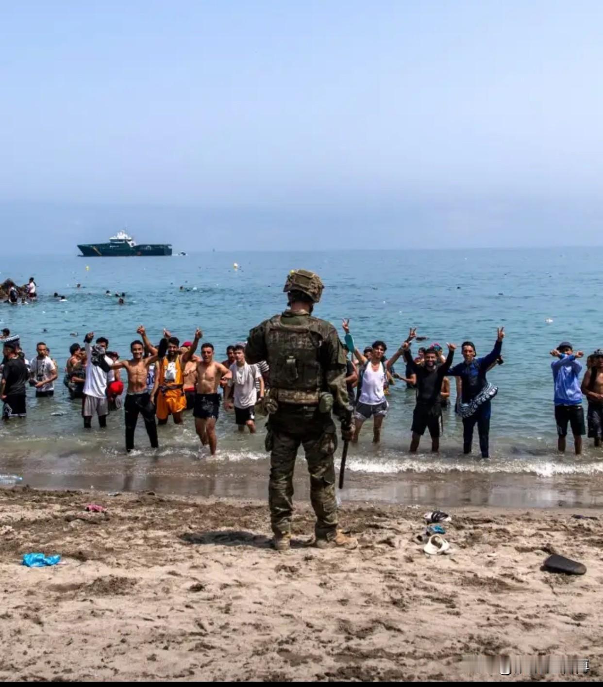 西班牙麻了，就因为西班牙政府放出了一个消息，说他们即将为50万非法移民提供合法的