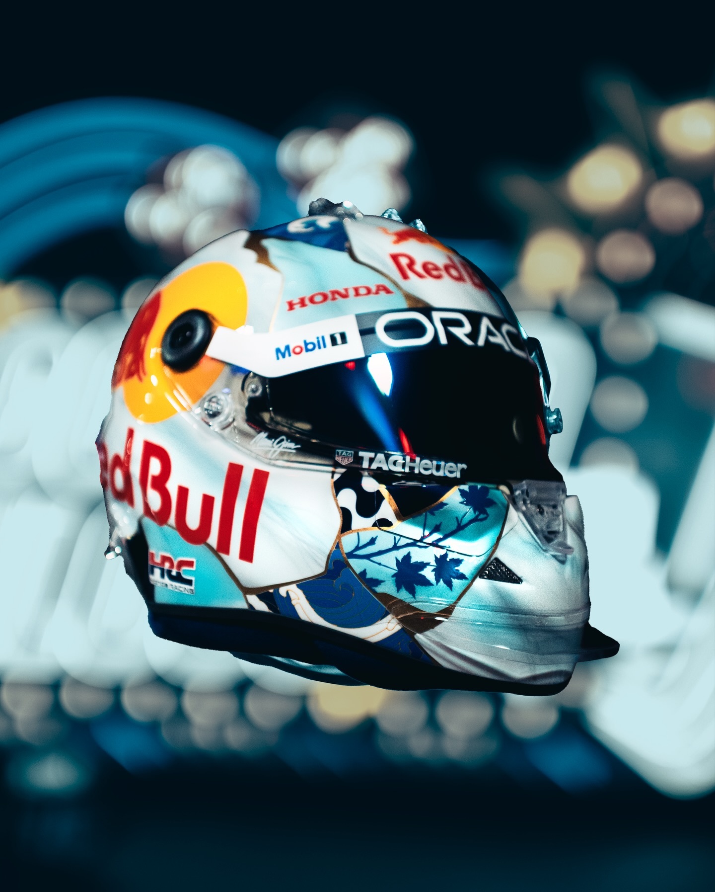 角田裕毅的拉斯维加斯大奖赛特别版头盔