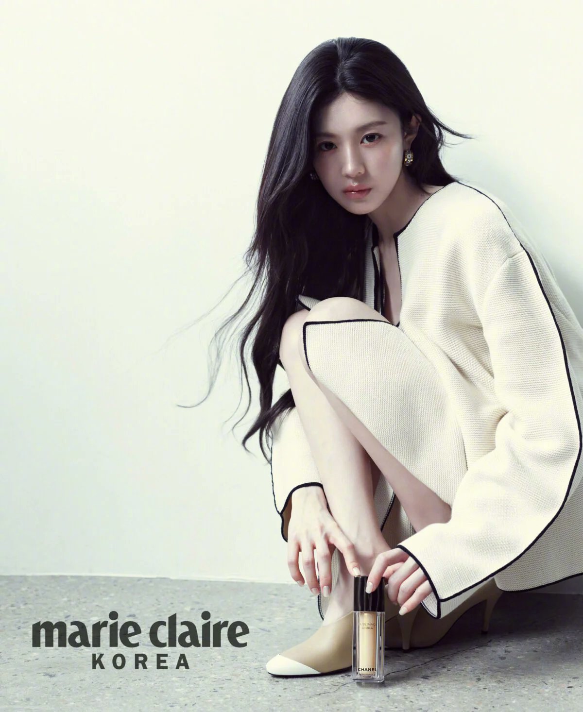 高允真  Marie Claire Korea 5月电子刊封面人物，一组Chan