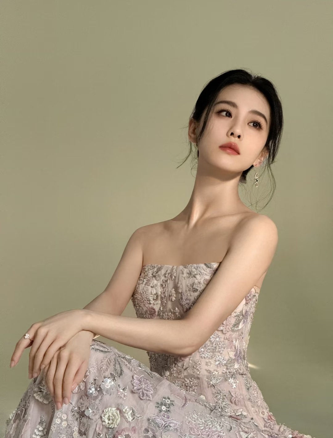 明星丨写真刘诗诗的一组美图～ 