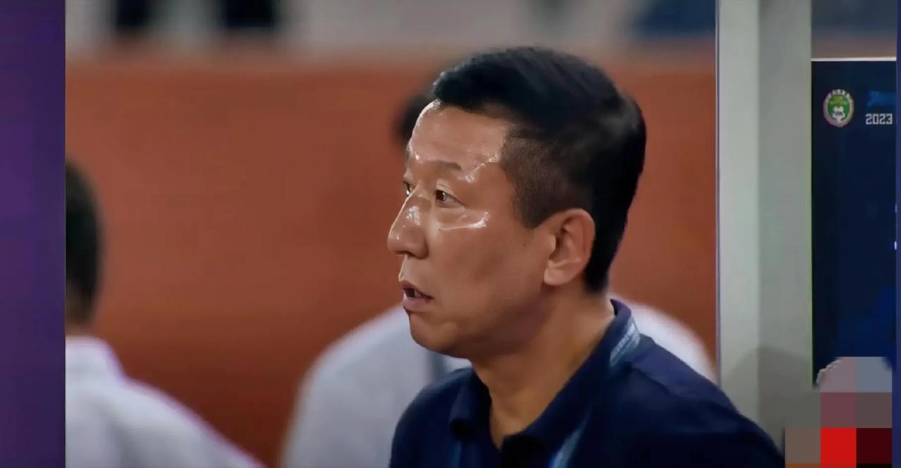 很遗憾山东泰山主场0：1输掉了比赛。两队都发挥的很精彩，攻防节奏都很快。从两队的