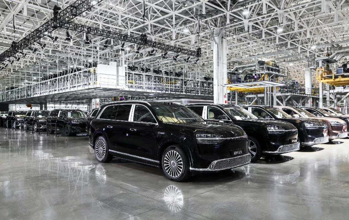 赛力斯7月新能源车产销量同比下滑赛力斯最近一年整体表现从高增长、高盈利转为销量承