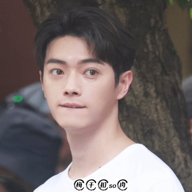 皇帝长战机这样我才明白后妃为何争宠 ​​​