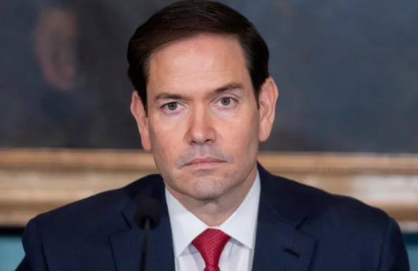 美国鲁比奥宣布了一个紧急命令，他下令非紧急外交官离开沙特阿拉伯，从这不难看出，中