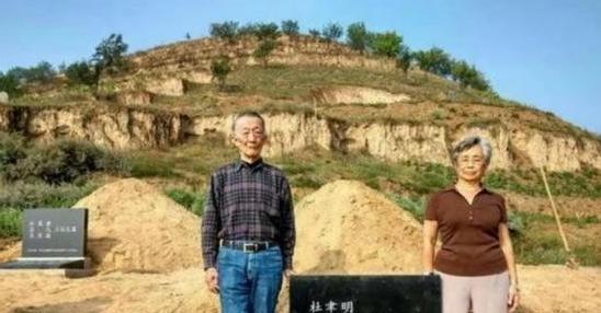 1981年5月7日，杜聿明因病逝世，他的妻子曹秀清电告蒋经国，希望蒋经国能够允许