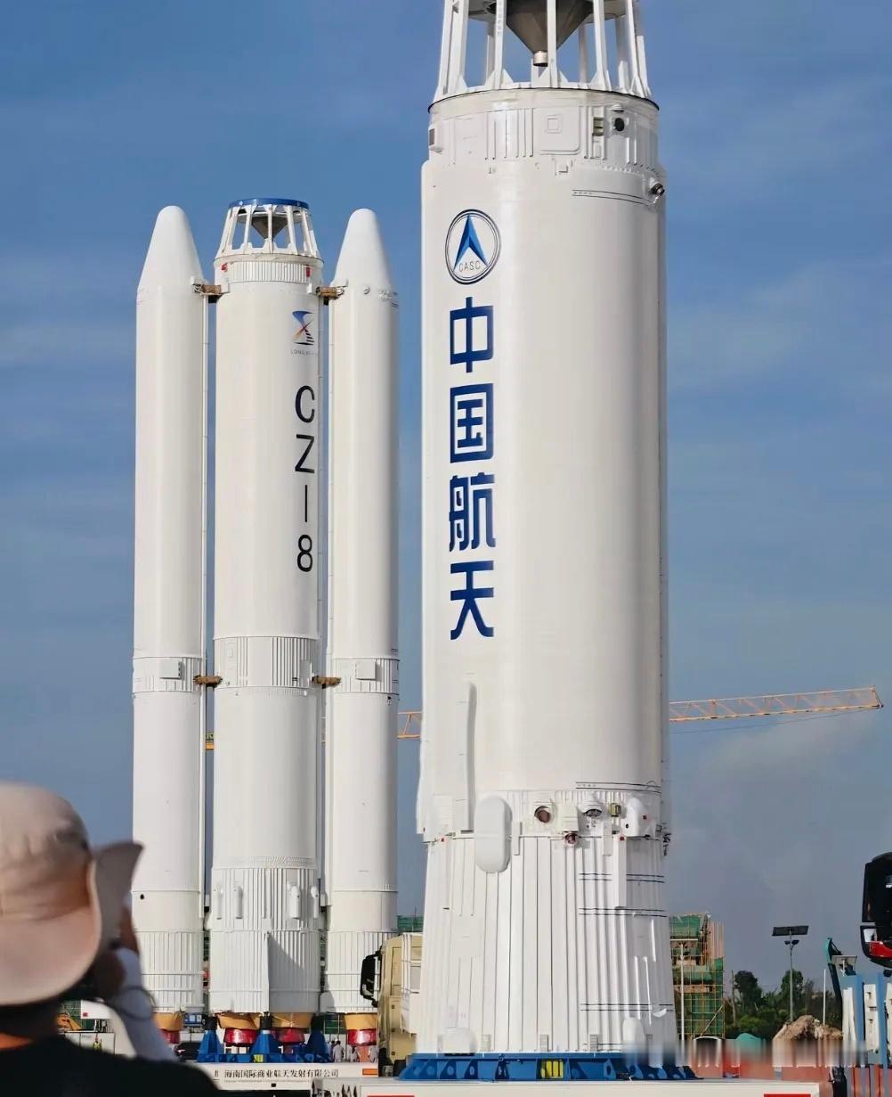 商业航天再提速🚀长征八号甲遥9箭体完成转运吊装，蓄势待发！5月17日即将奔赴苍