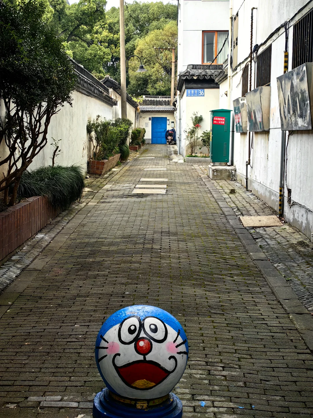 苏州为中心的江南一带，曾经经历过化勇成文的阶段，在千年以前民风比较彪悍尚武，后来...