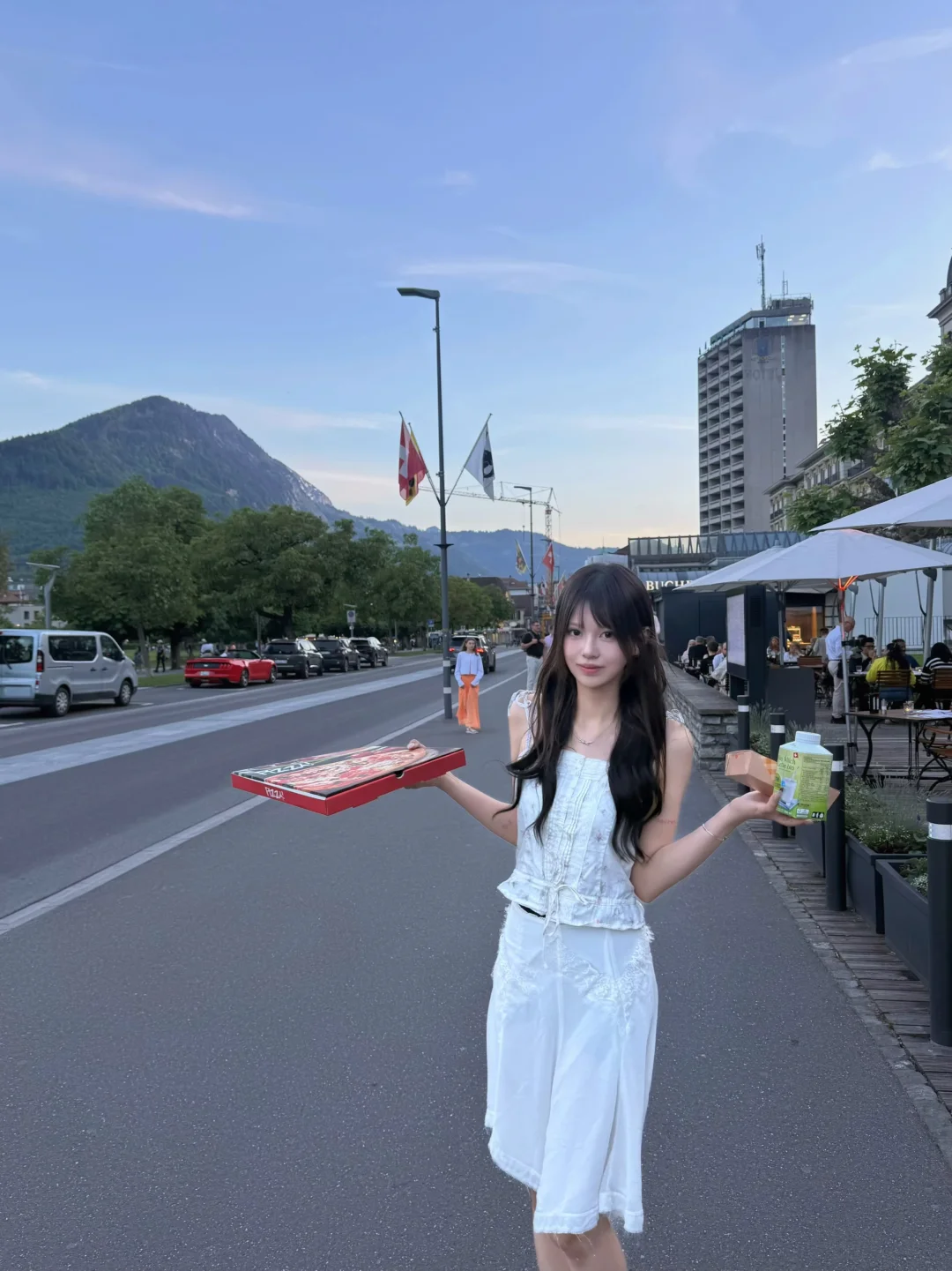 🇨🇭来因特拉肯送外卖了