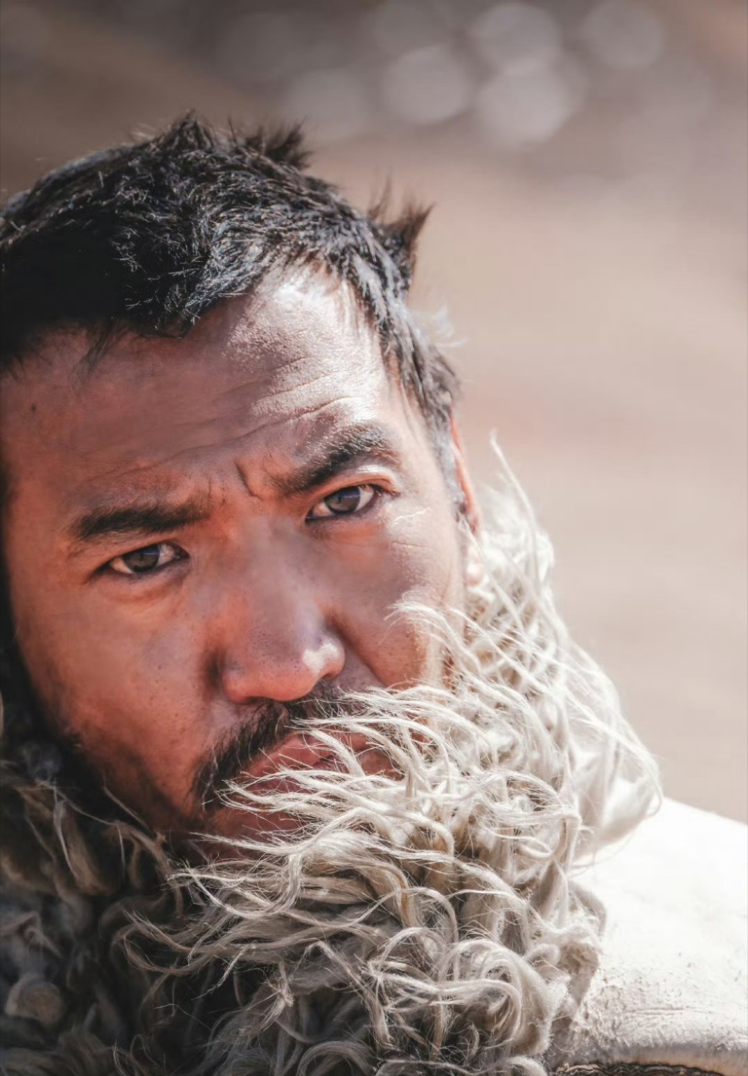 杨紫在采访中谈到了自己眼中的金巴金巴老师对待角色也是很用心的 