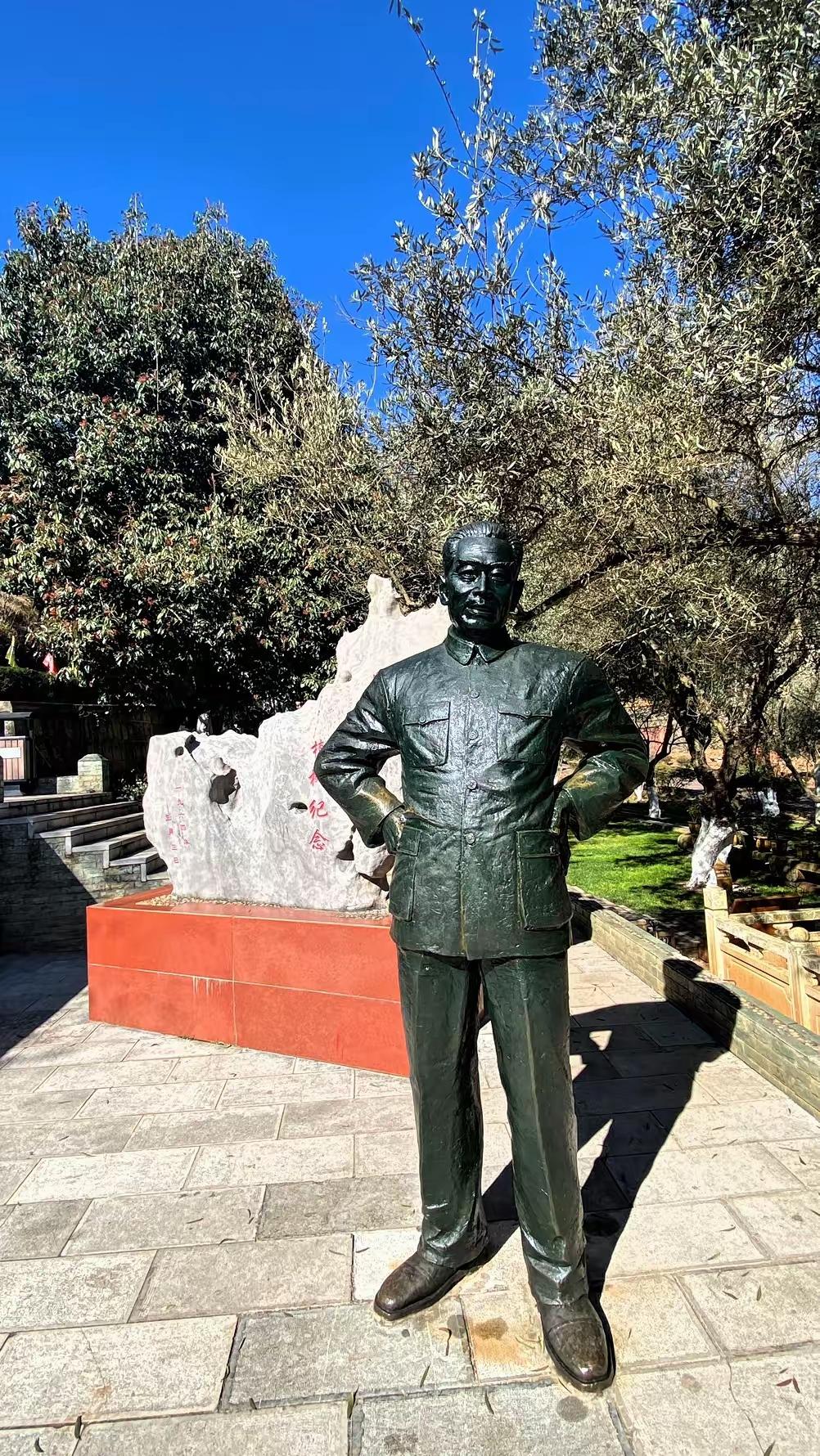 人民的好总理[祈祷][比心][送自己一朵花]