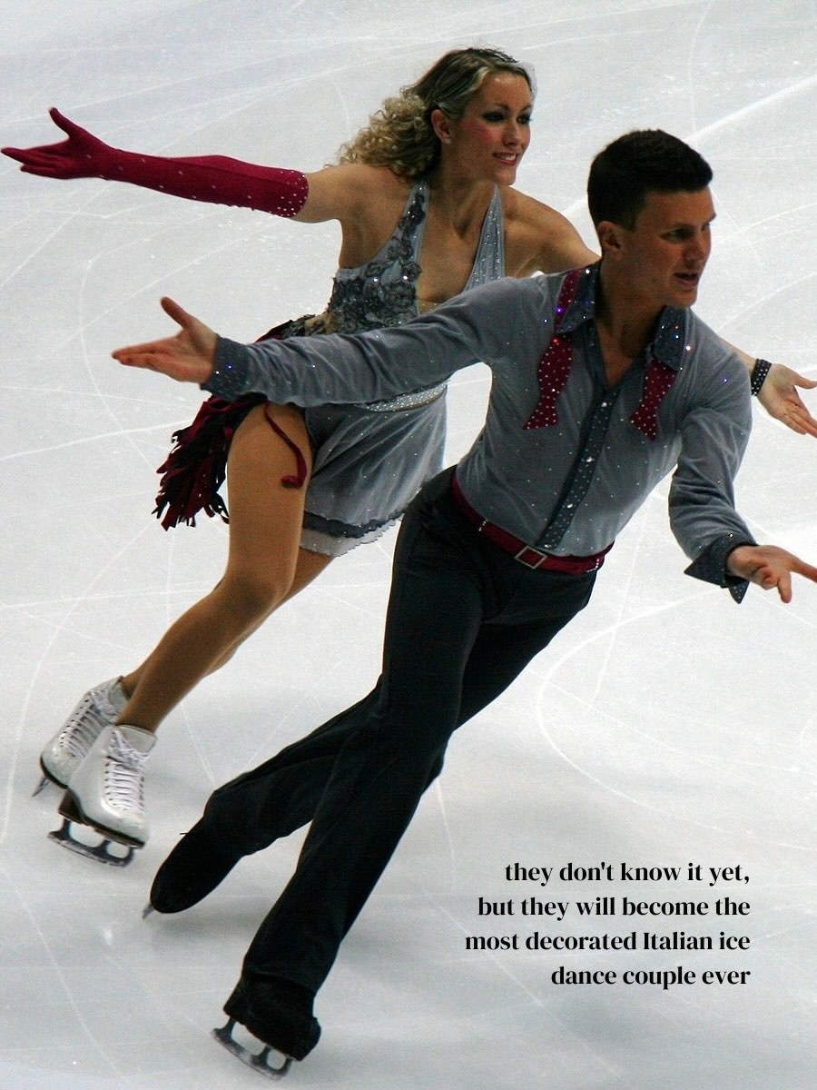 意大利花滑队团粉的文案有点浪漫，每个人都奋斗出了非凡成就，错位时空下的未来可期：