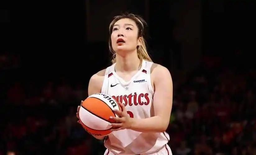 中国女篮最新消息！三大核心动态曝光， 李梦、宫鲁鸣、张子宇在内

中国女篮这几天