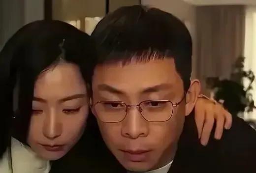 追剧《以法之名》  江远是洪亮的小舅子，江旭东是洪亮的岳父，而洪亮参加专案组，当