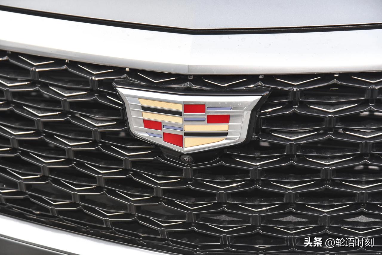 凯迪拉克和雷克萨斯，到底谁才是二线豪华的“天花板”？

同样是二线豪华，凯迪拉克