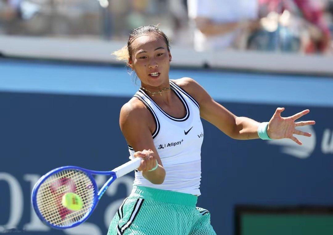 越战越勇信心十足  郑钦文昂首挺进美网女单第二轮  

2026年美网女单第一轮