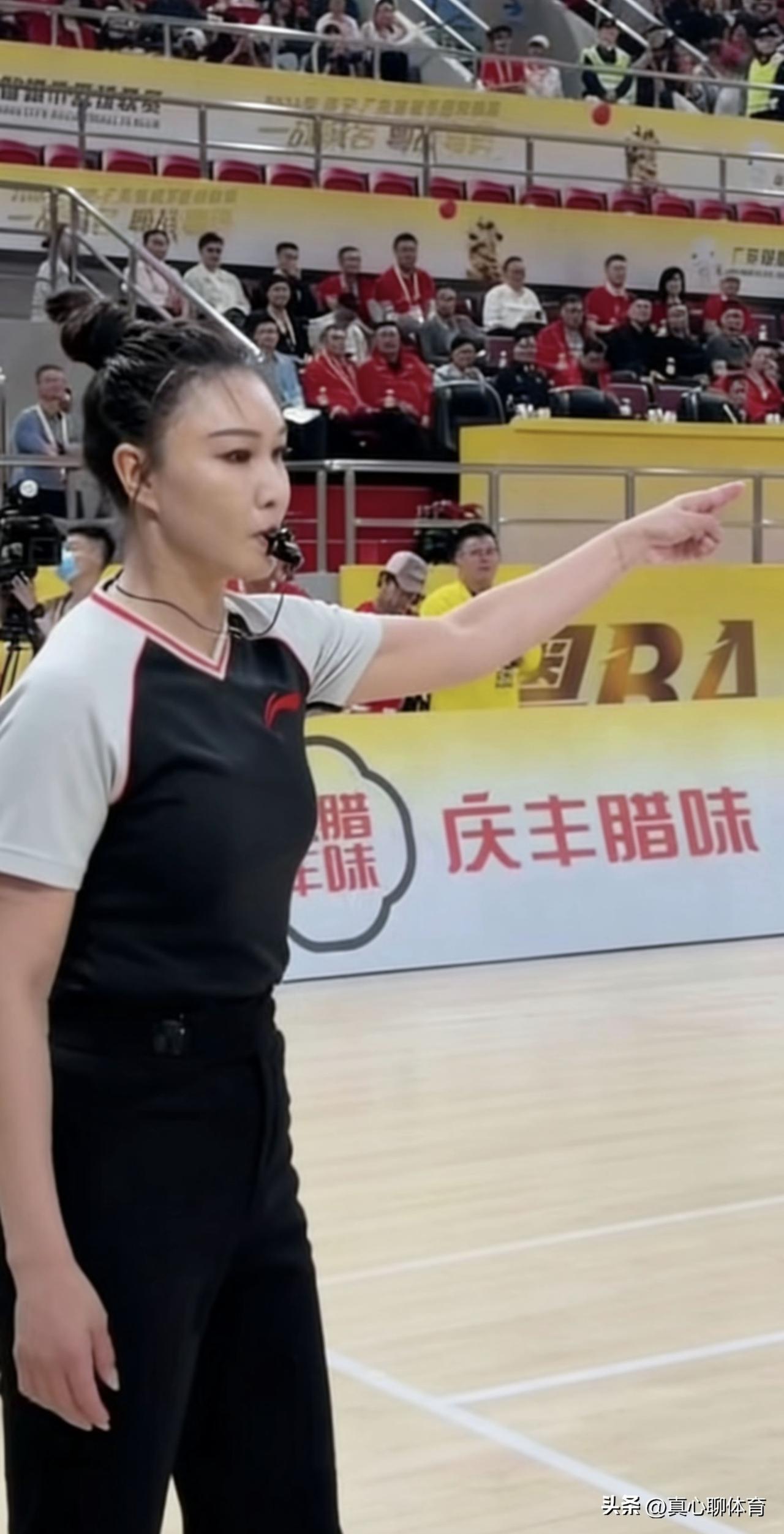 广东篮球迷有眼福了🎉🎉🎉
广东东阳光、深圳马可波罗和广州朗肽海本等三支球队